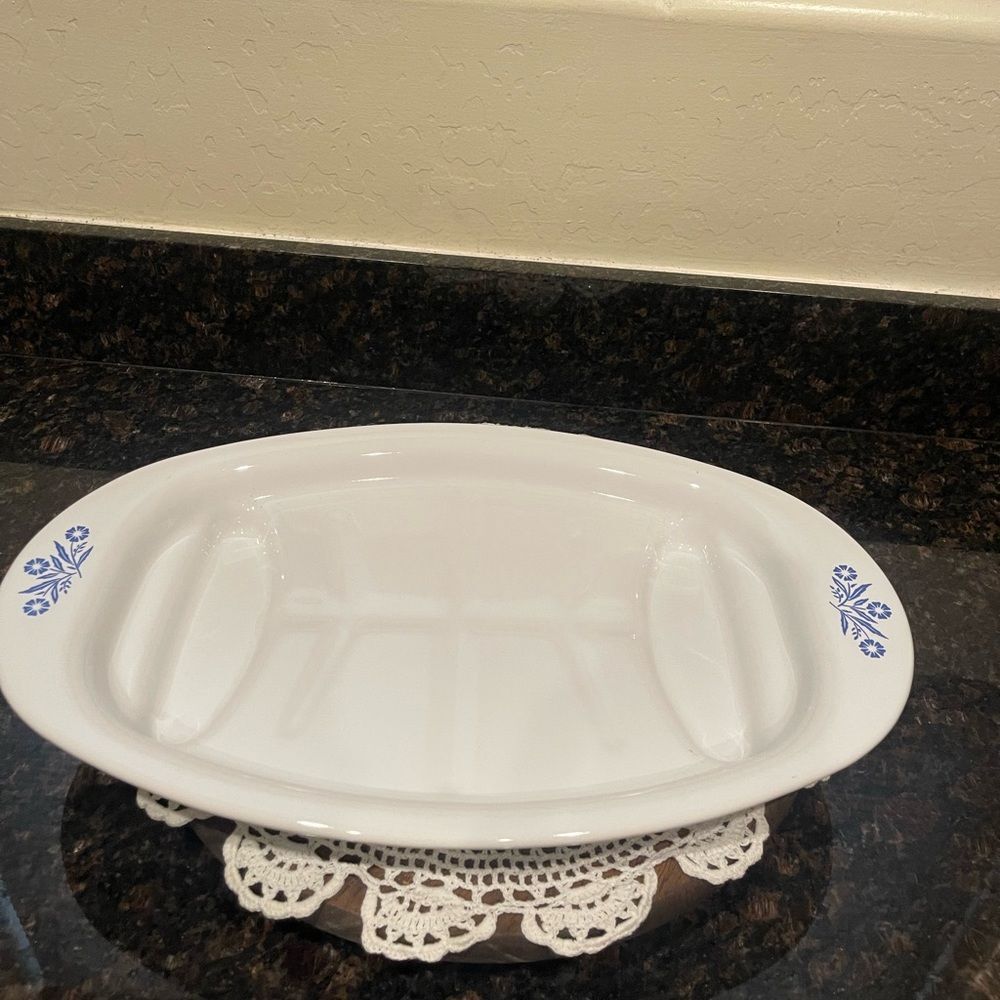 CorningWare Blue Cornflower P-19 Oval Roaster